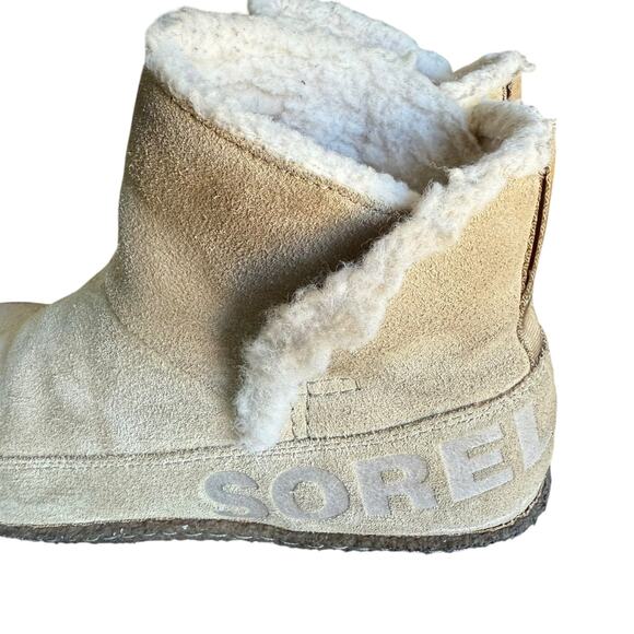 Sorel Women's Nakiska British Tan Suede Sherpa Lined Bootie Slipper - Size 8 - Picture 7 of 11